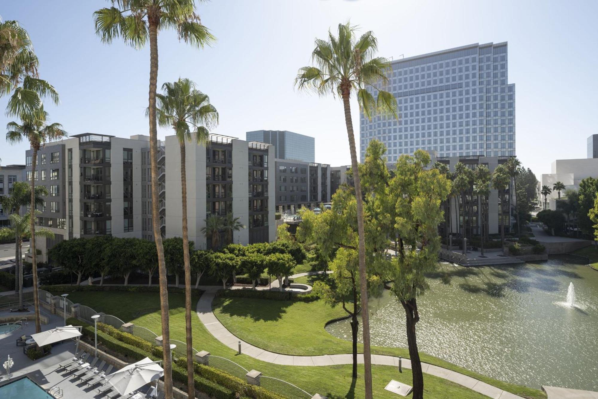 Hotel Costa Mesa Marriott Exterior foto