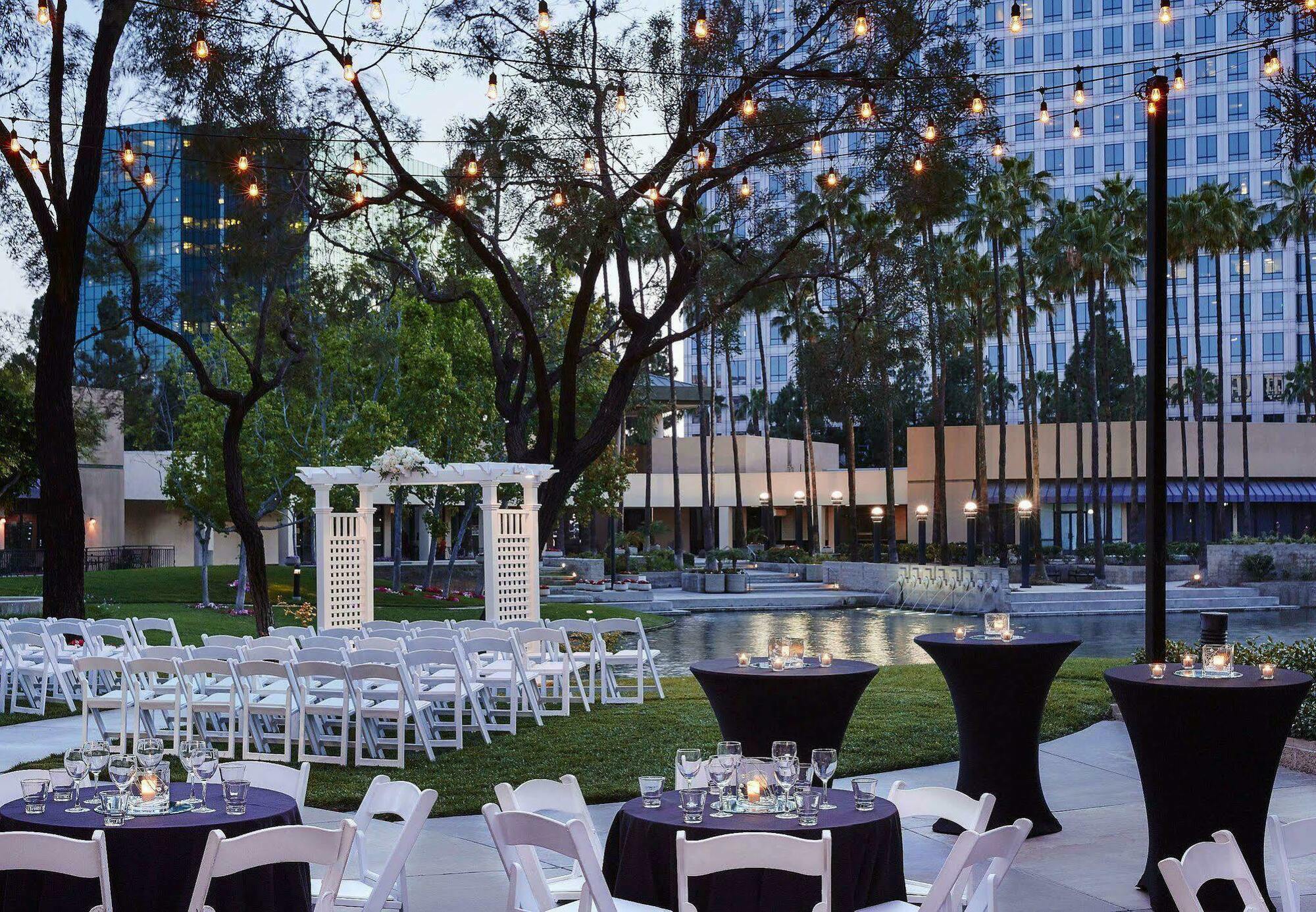 Hotel Costa Mesa Marriott Exterior foto